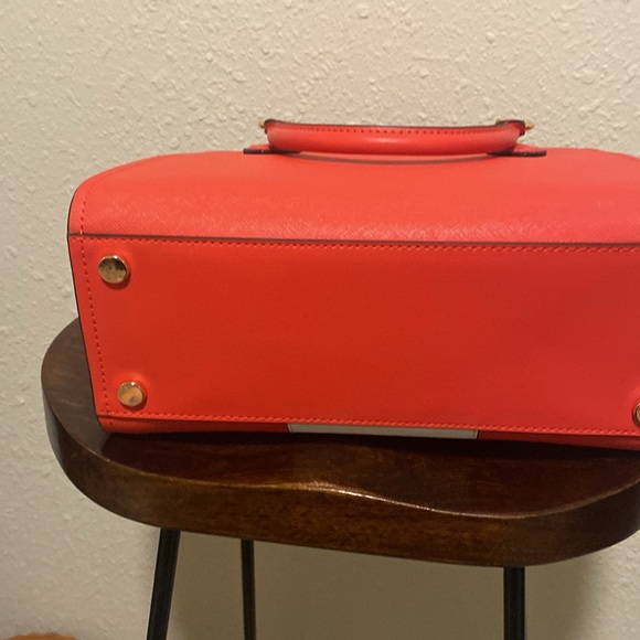 Michael KORS - Picture 5 of 10